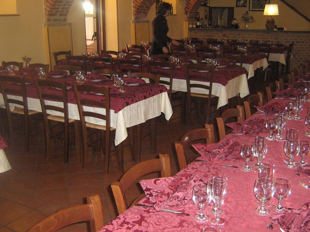 Agriturismo Cascina Del Peso Leinì Εξωτερικό φωτογραφία
